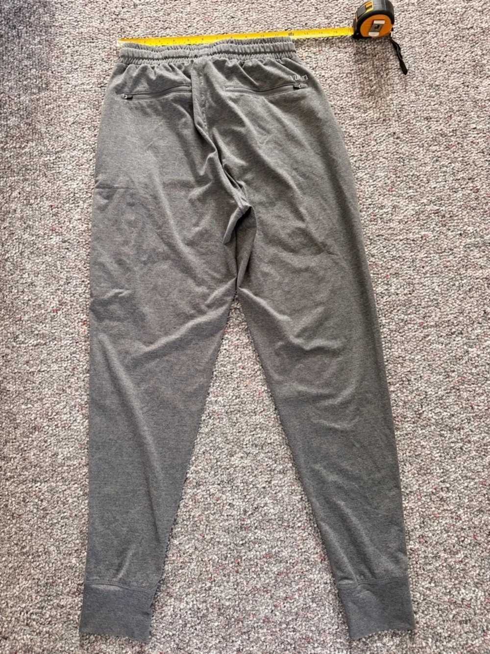 Vuori Charcoal Grey Performance Joggers Men's XS